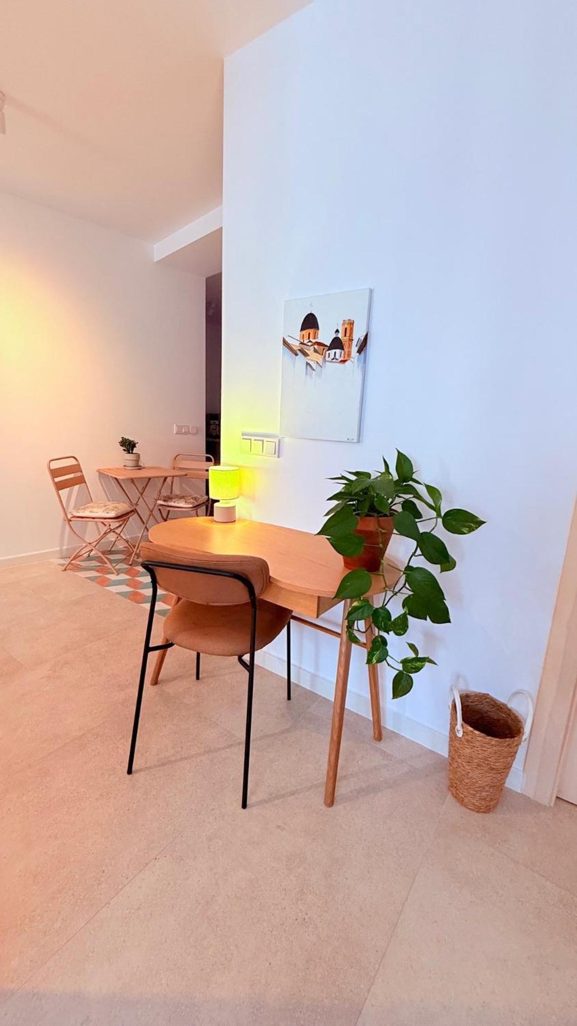 شقة New Calm & Charming Loft ألتيا المظهر الخارجي الصورة